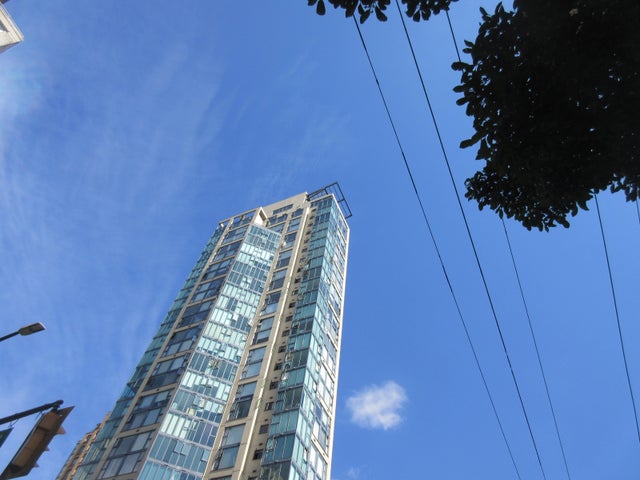 City Crest   --   1155 HOMER ST - Vancouver West/Yaletown