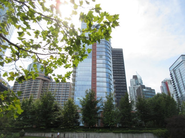 One Harbour Green   --   1169 W CORDOVA ST - Vancouver West/Coal Harbour