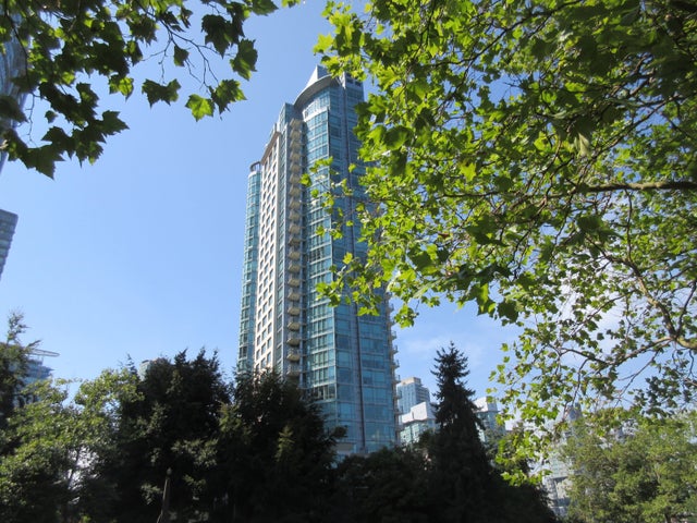 Escala   --   323 JERVIS ST - Vancouver West/Coal Harbour