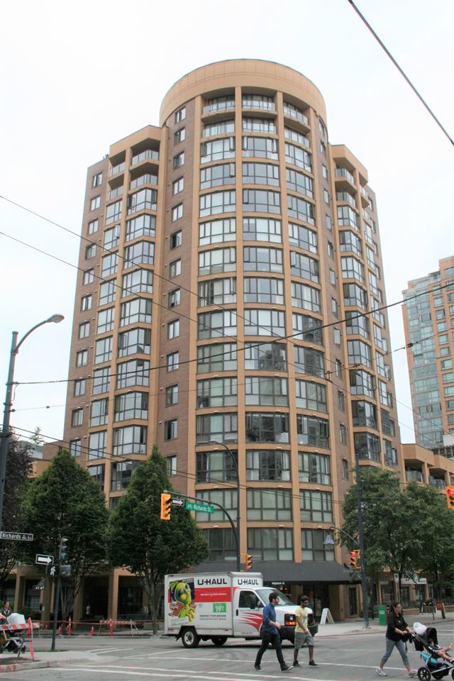  Robinson Tower   --   488 HELMCKEN ST - Vancouver West/Yaletown #1