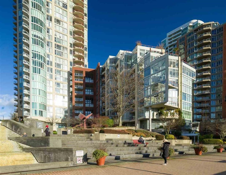 990 Beach   --   990 BEACH AV - Vancouver West/Yaletown #1