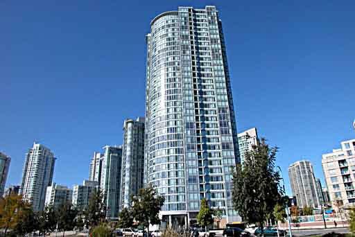 Quaywest   --   1033 MARINASIDE CR - Vancouver West/Yaletown #1