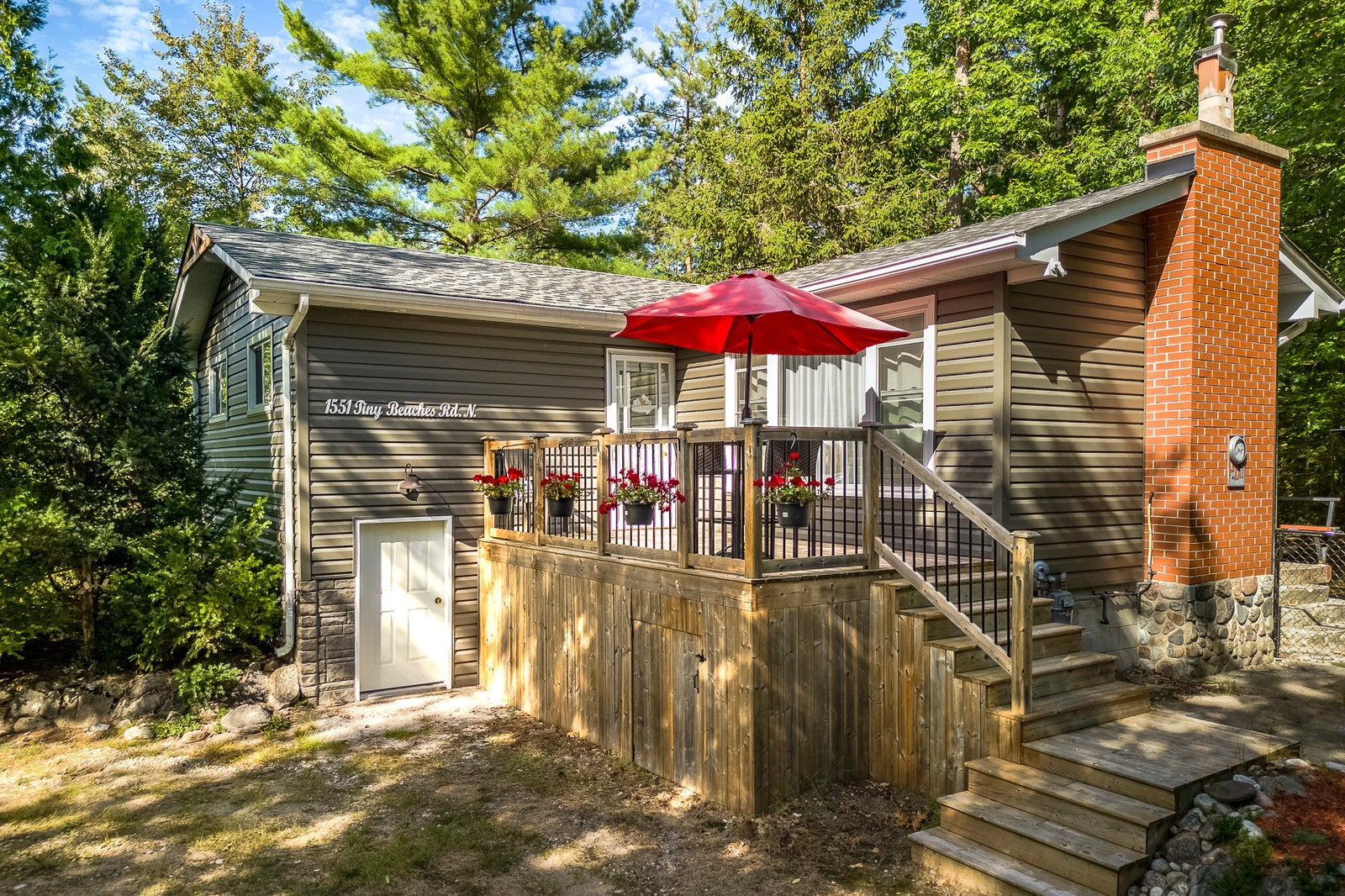 1551 Tiny Beaches Rd. N., Tiny ON L9M 0J2 - Tiny Twp HOUSE for sale, 3 Bedrooms (40465306)