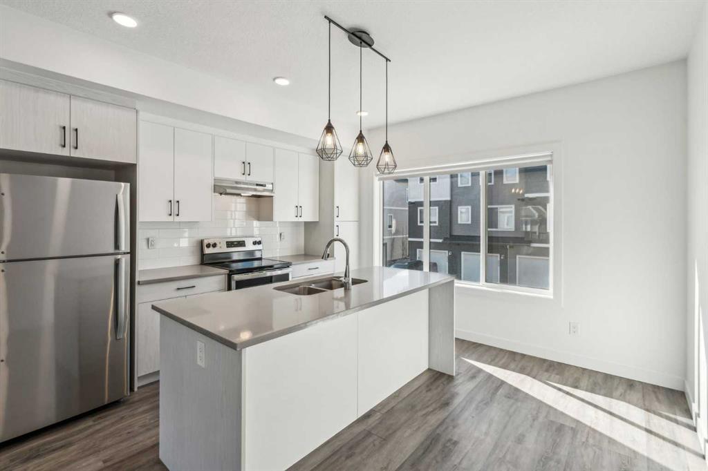 502, 24 Rivercrest Drive  - Rivercrest Row/Townhouse for Sale, 2 Bedrooms (A2211047)