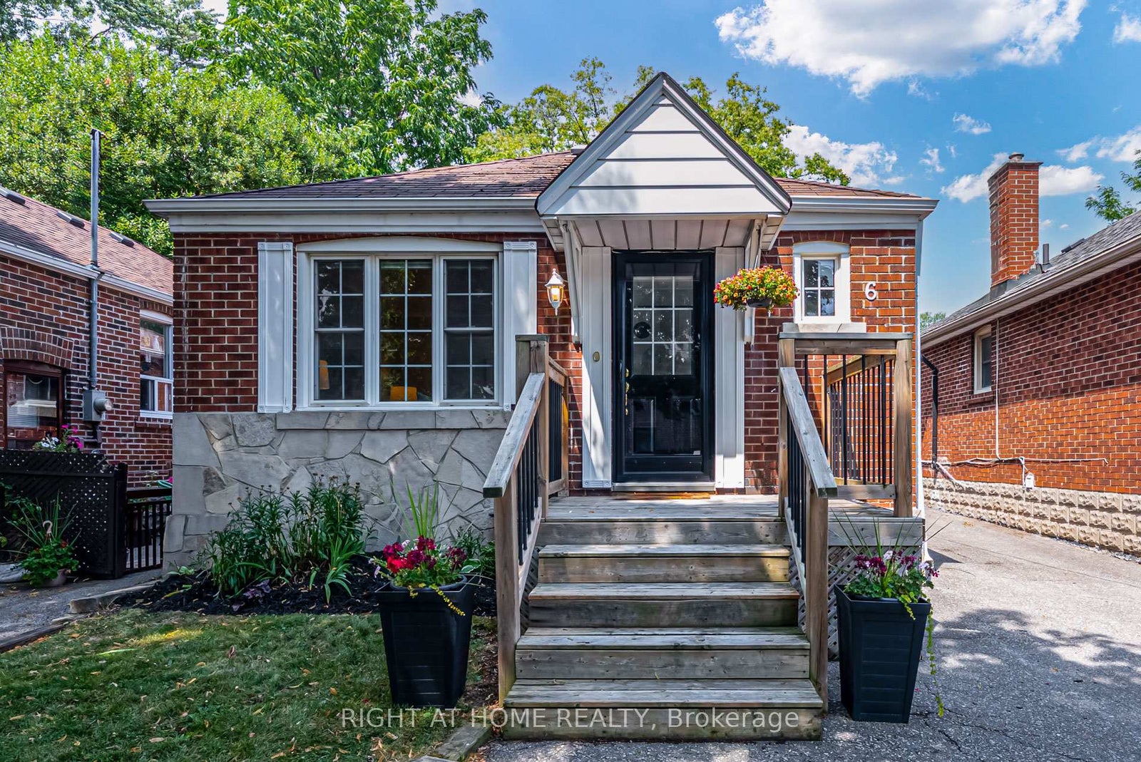 6 Struthers Street - Mimico Detached for Sale, 2 + 1 Bedrooms (W12340900)