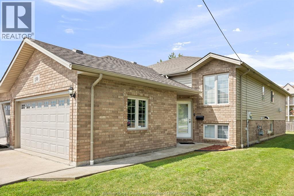 150 LANSDOWNE AVENUE - Kingsville House for Sale, 4 Bedrooms (25020818)