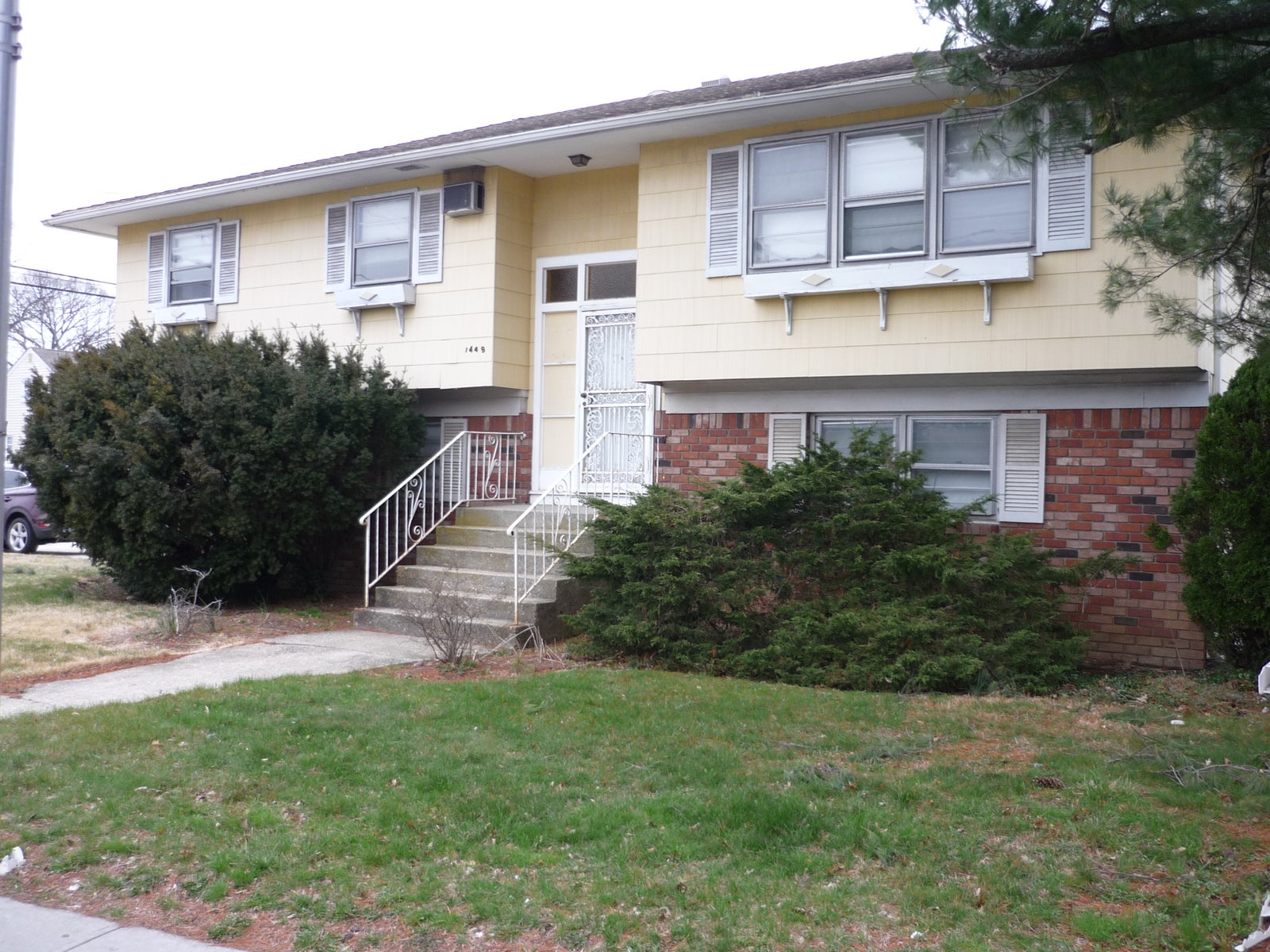 1449 Grand Ave. - N. Baldwin House for Sale, 3 Bedrooms 