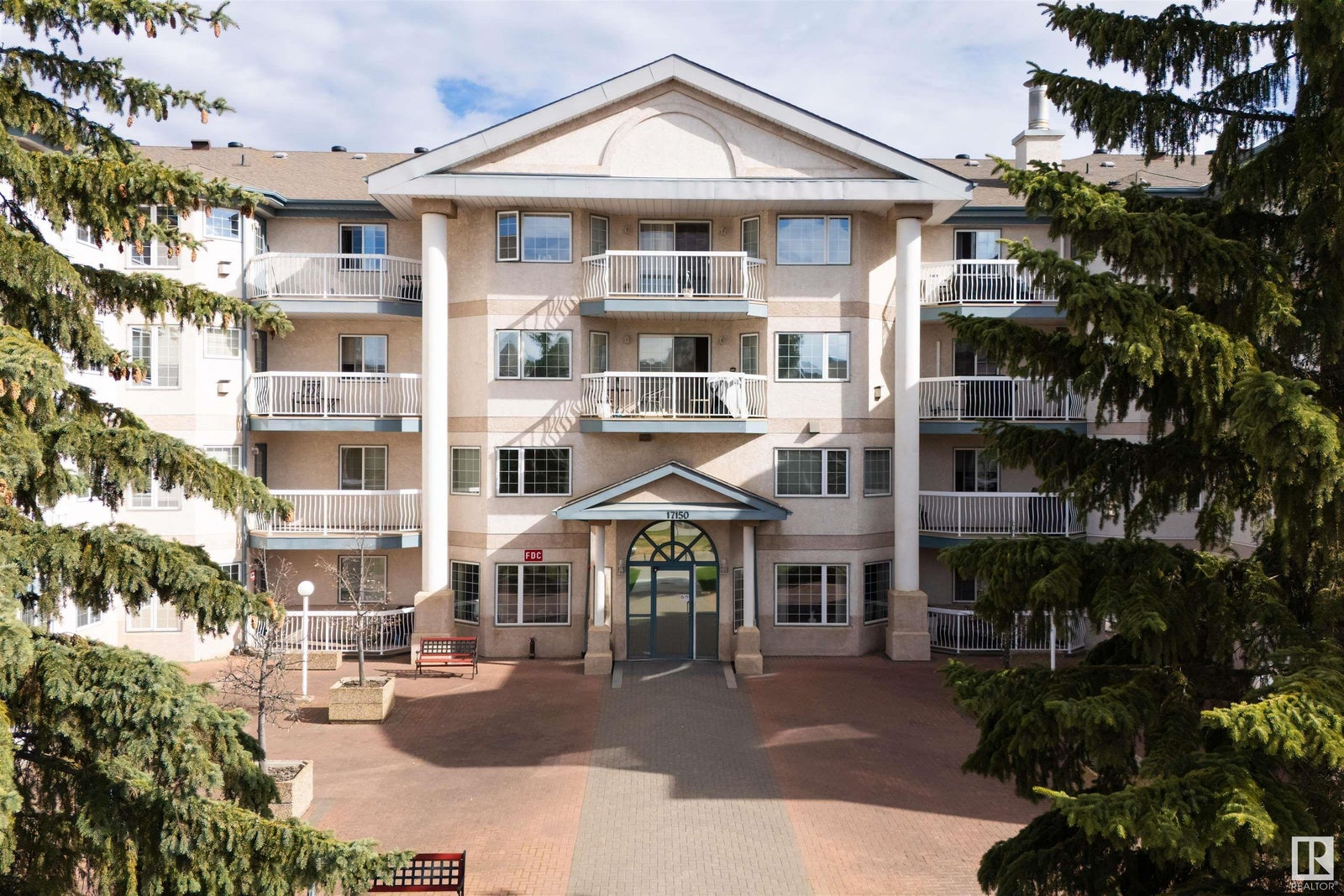 #209 17150 94A AV NW - Summerlea Apartment for Sale, 2 Bedrooms (E4434574)