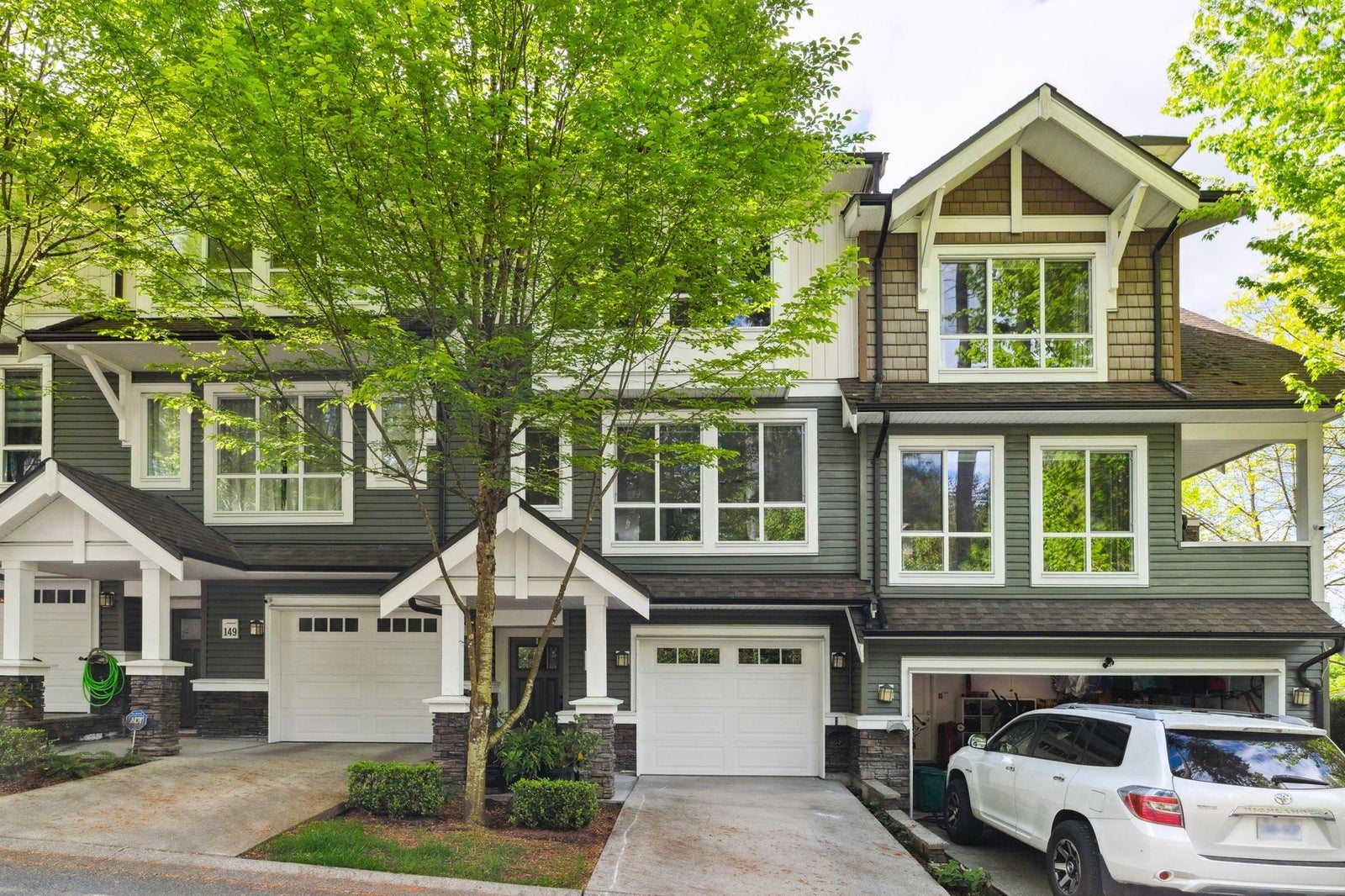 150 - 1460 Southview Street - Burke Mountain Townhouse for Sale, 3 Bedrooms (R3000975)