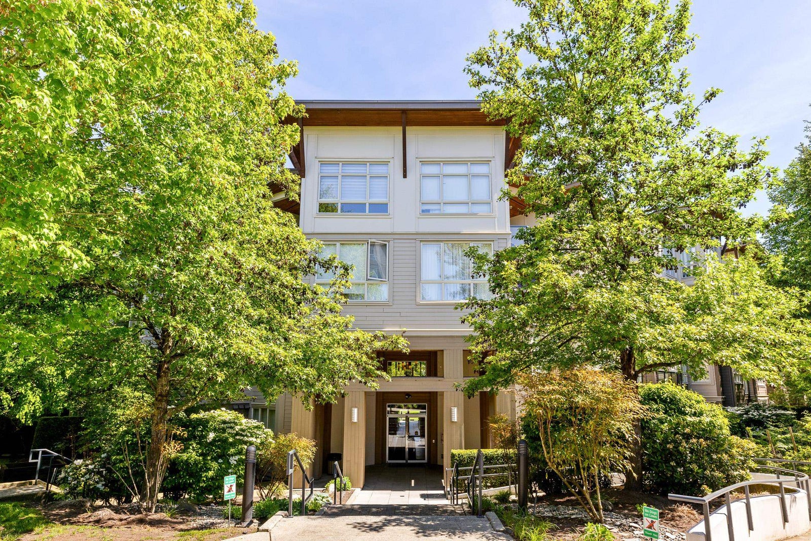 312 - 15918 26 Avenue - Grandview Surrey Apartment/Condo for Sale, 2 Bedrooms (R2961711)