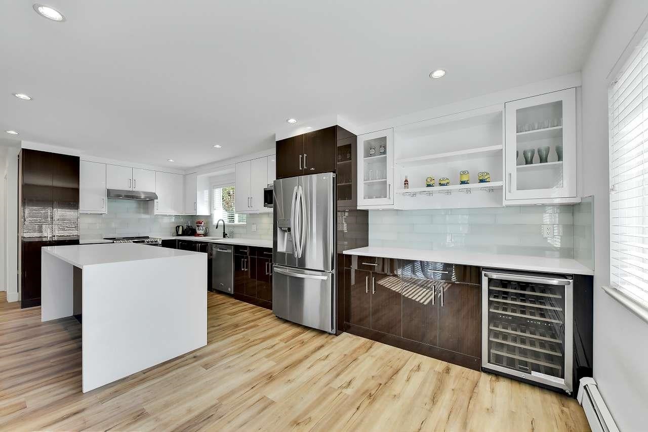 996 Duthie Avenue - Simon Fraser Univer. Single Family Residence for Sale, 6 Bedrooms (R2936364) #16