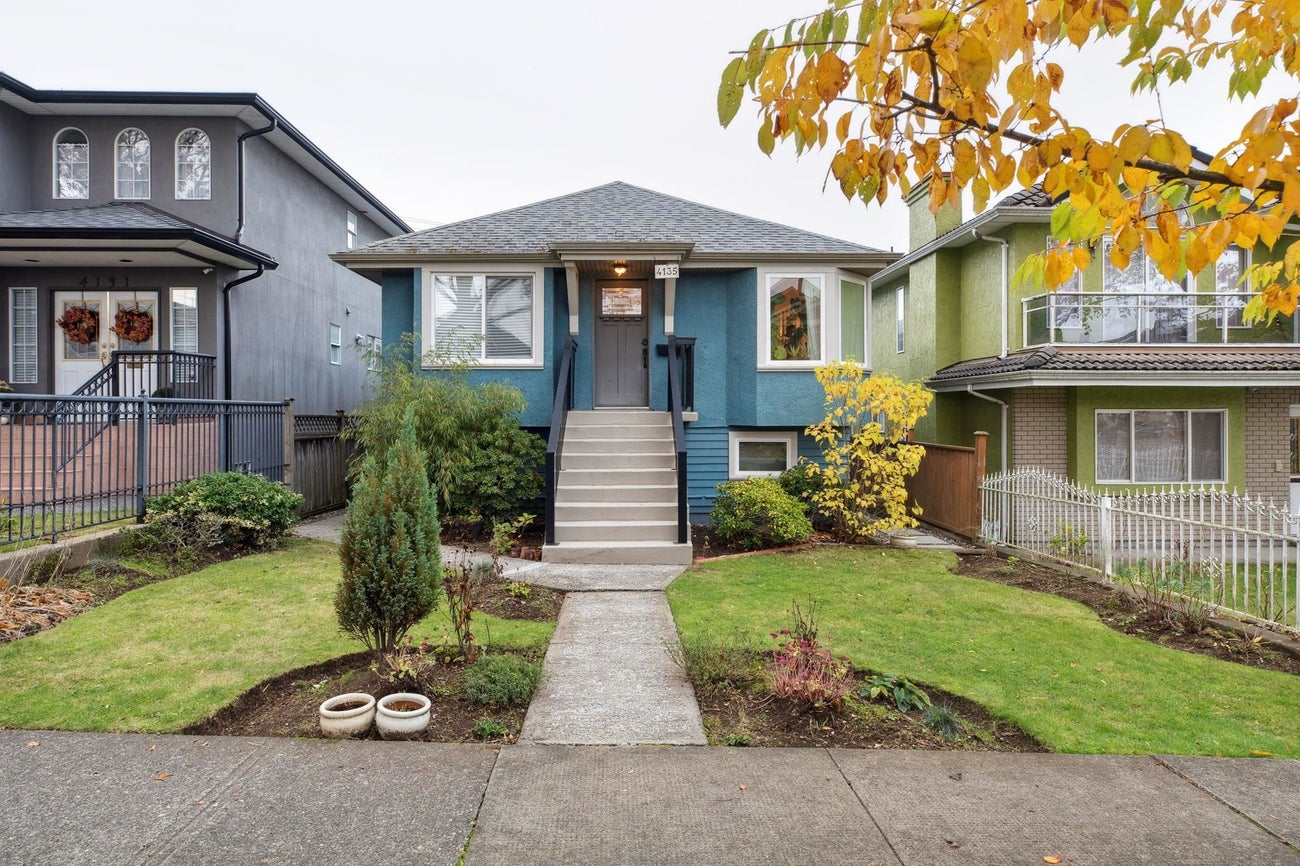 4135 CAMBRIDGE STREET - Vancouver Heights House/Single Family for sale, 5 Bedrooms (R2943675) #1