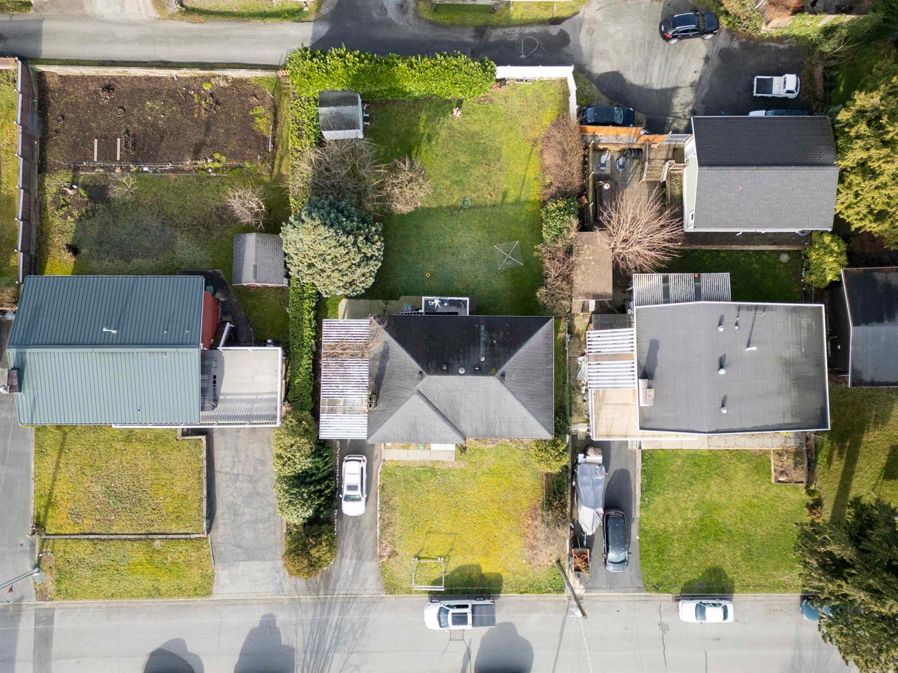 1153 Madore Avenue - Central Coquitlam Single Family Residence for Sale, 6 Bedrooms (R2958282) #13
