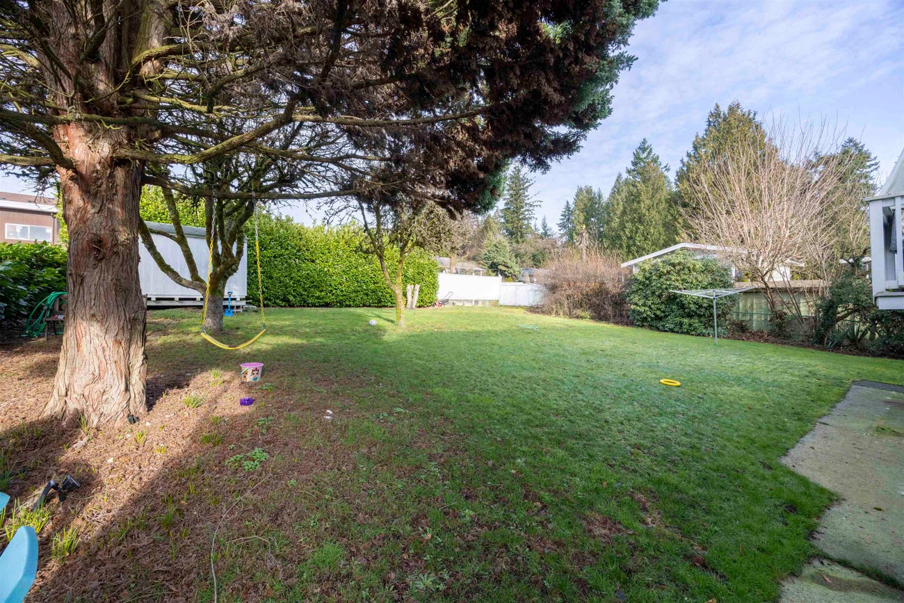1153 Madore Avenue - Central Coquitlam Single Family Residence for Sale, 6 Bedrooms (R2958282) #5