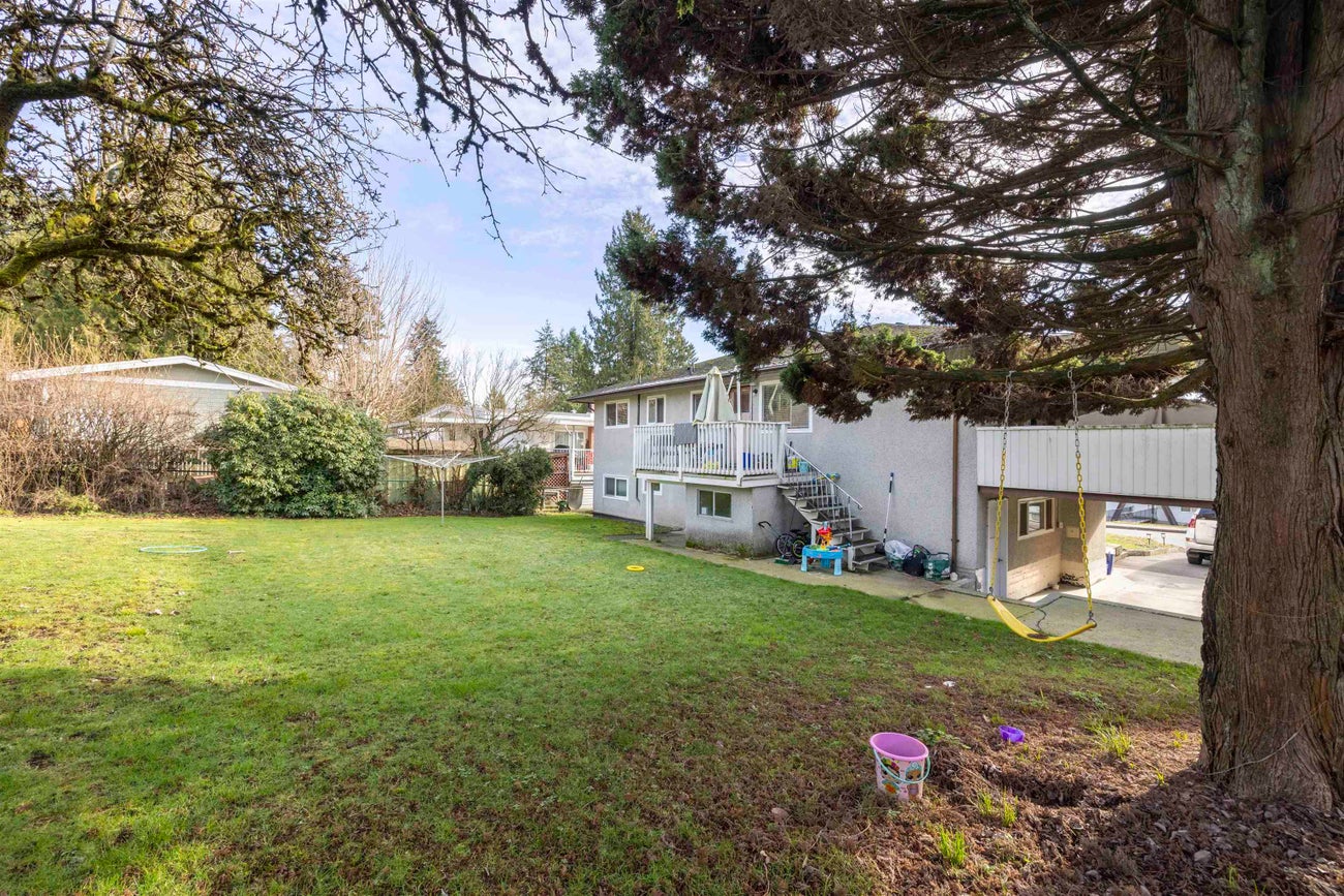 1153 Madore Avenue - Central Coquitlam Single Family Residence for Sale, 6 Bedrooms (R2958282) #6