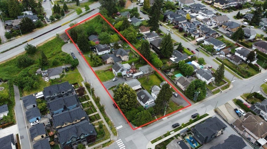 706 Gauthier Avenue - Coquitlam West Single Family Residence for Sale, 7 Bedrooms (R2963321)# - 19