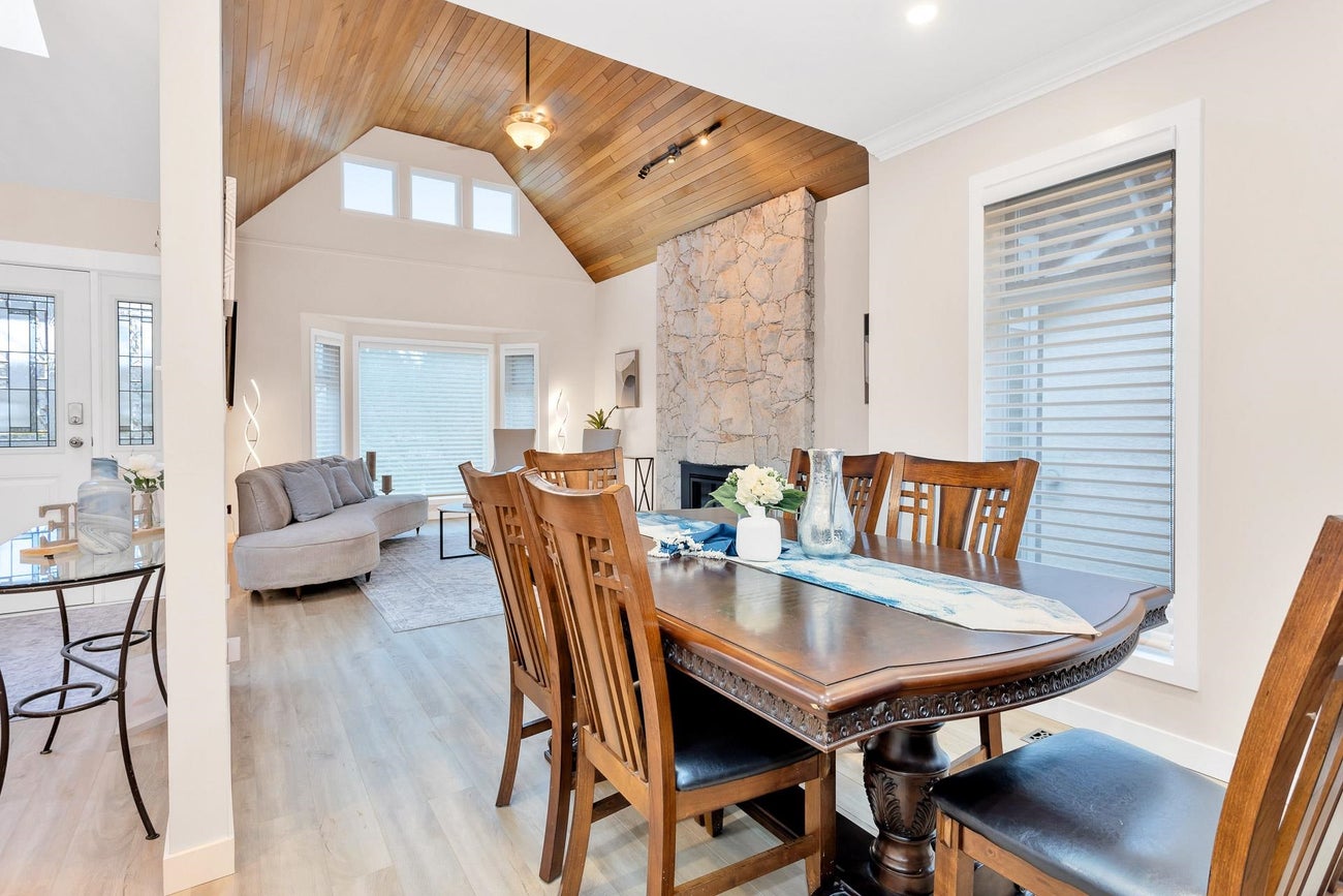 2443 Leclair Drive - Coquitlam East Single Family Residence for Sale, 6 Bedrooms (R2968845) #10
