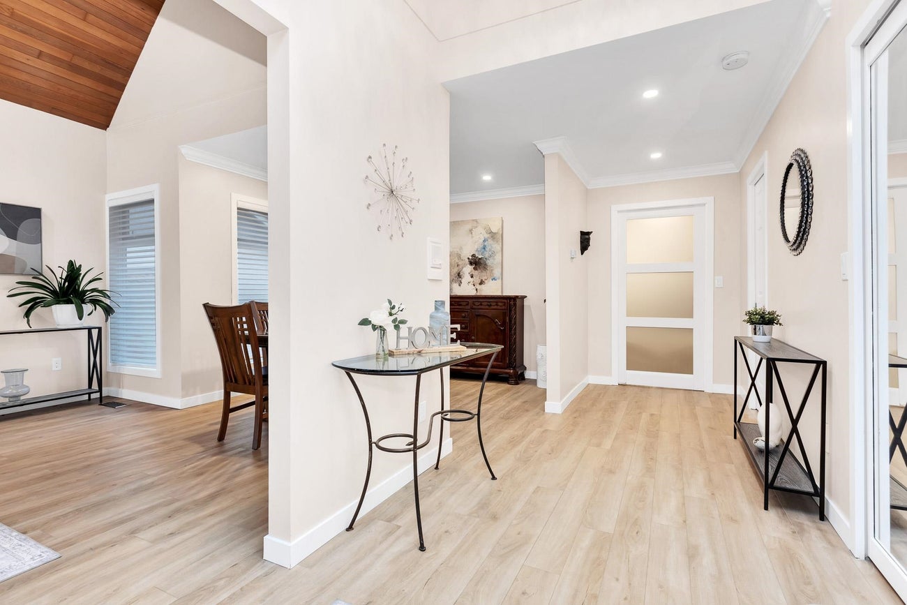 2443 Leclair Drive - Coquitlam East Single Family Residence for Sale, 6 Bedrooms (R2968845) #4