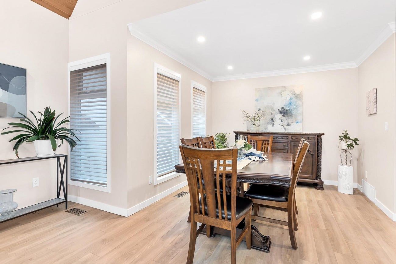 2443 Leclair Drive - Coquitlam East Single Family Residence for Sale, 6 Bedrooms (R2968845) #9
