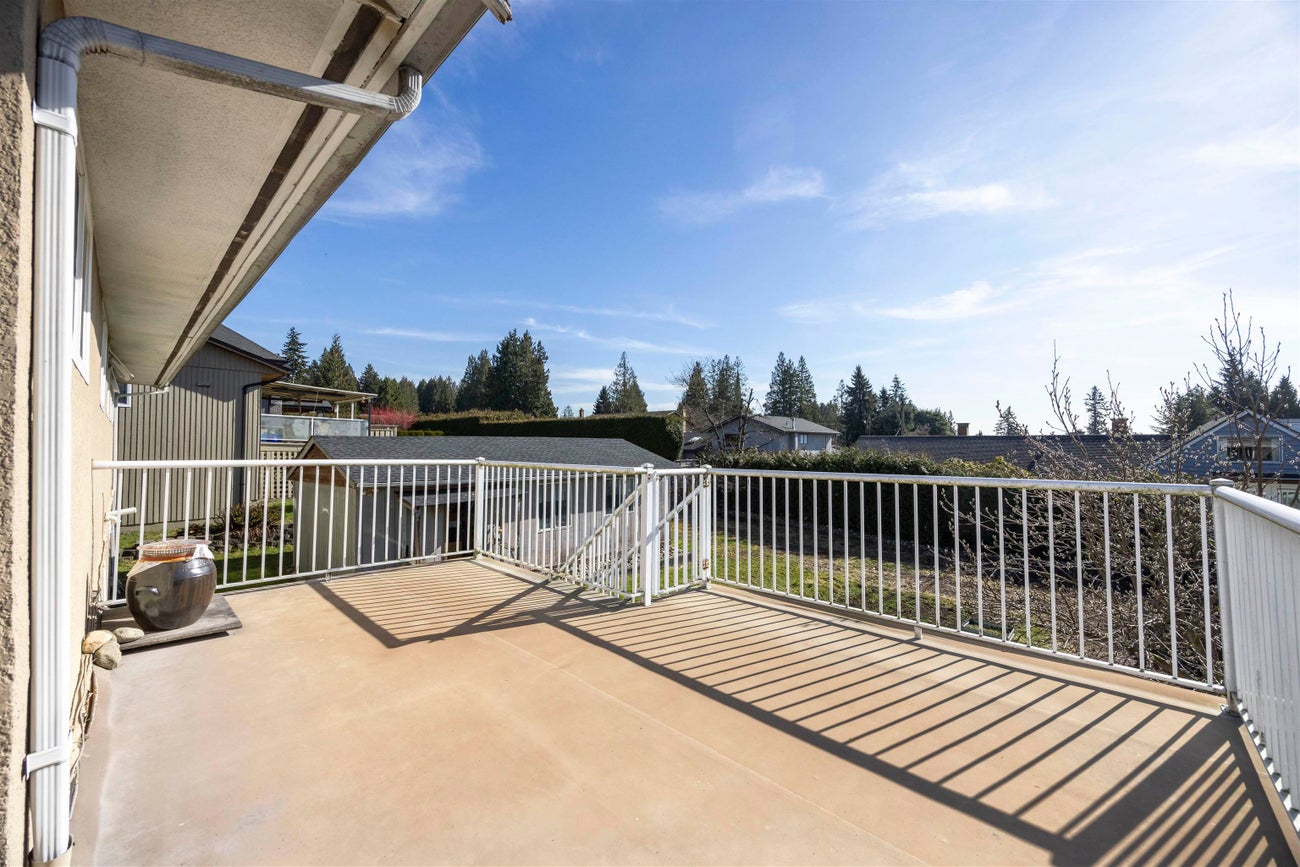 736 Sydney Avenue - Coquitlam West Single Family Residence for Sale, 5 Bedrooms (R2972235) #21