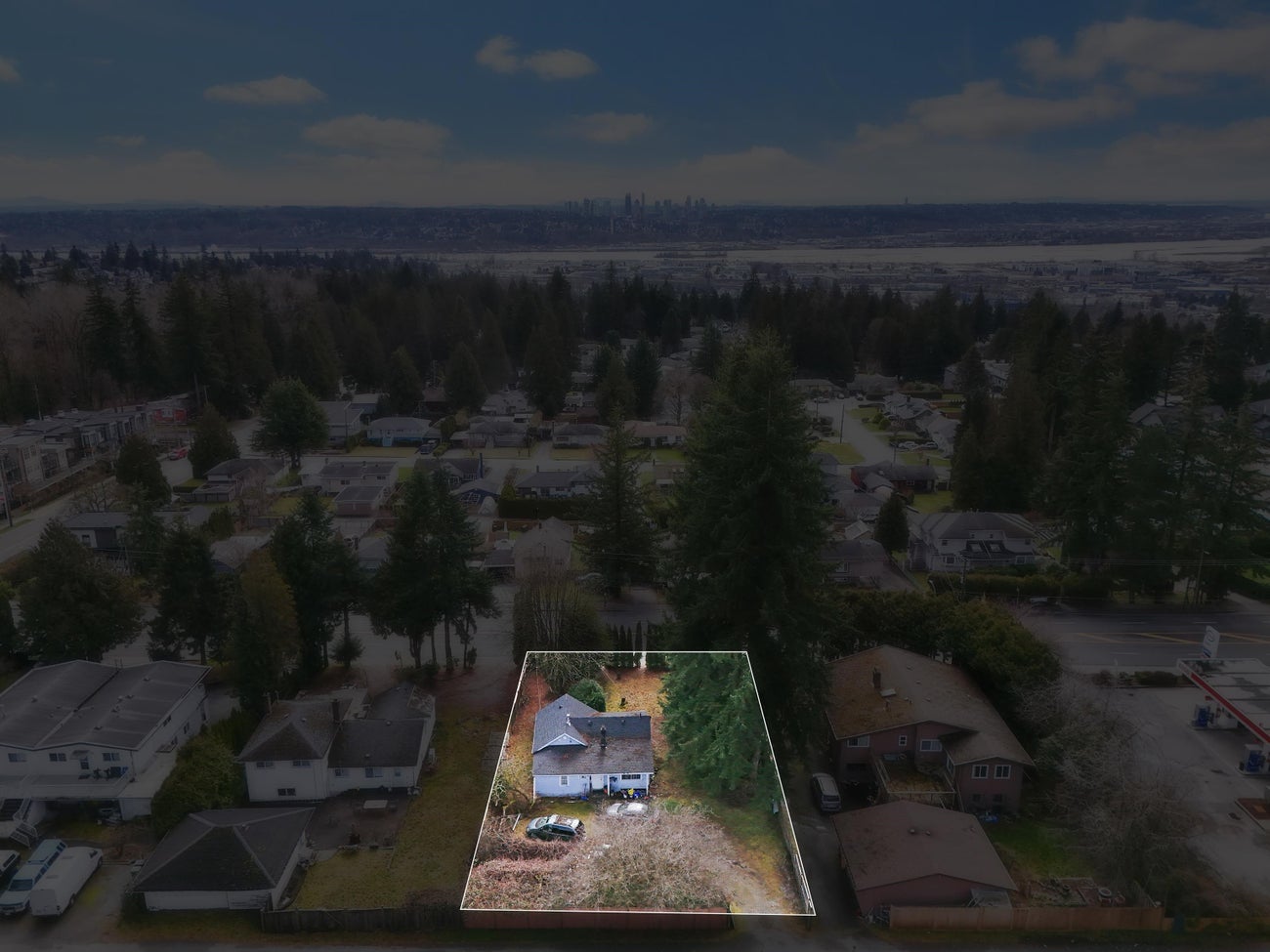 1735 Austin Avenue - Central Coquitlam Single Family Residence for Sale, 3 Bedrooms (R2972885) #4