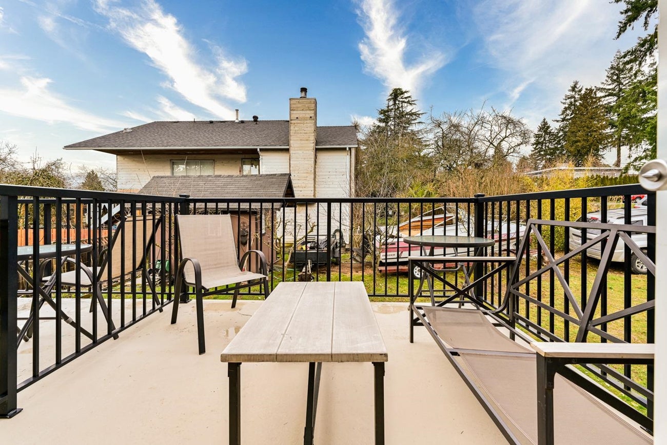 2097 - 2099 Dawes Hill Road - Central Coquitlam Single Family Residence for Sale, 8 Bedrooms (R2973320) #20