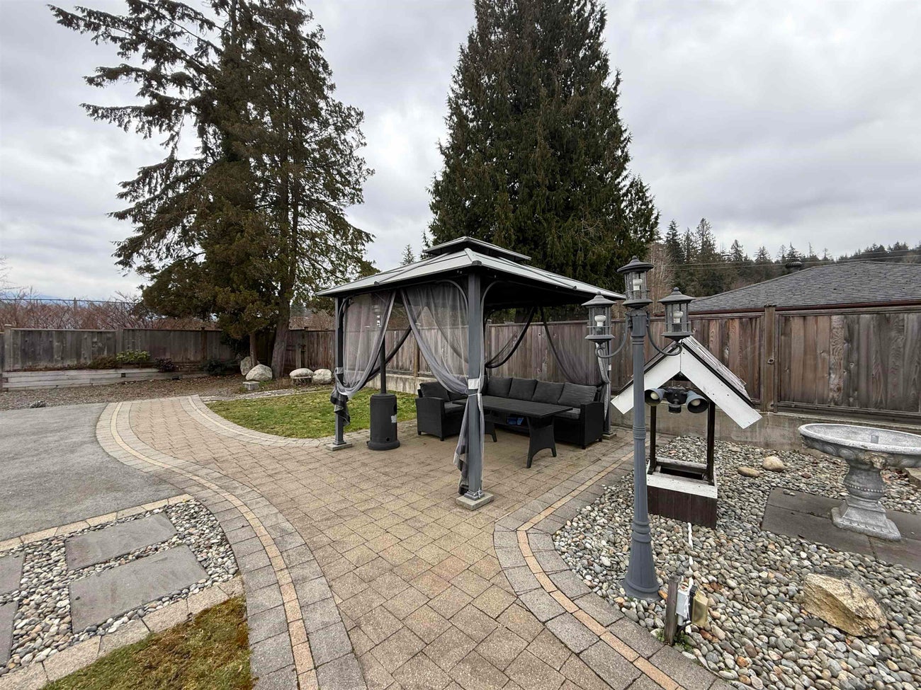 7251 Union Street - Simon Fraser Univer. Single Family Residence for Sale, 7 Bedrooms (R2975888) #26