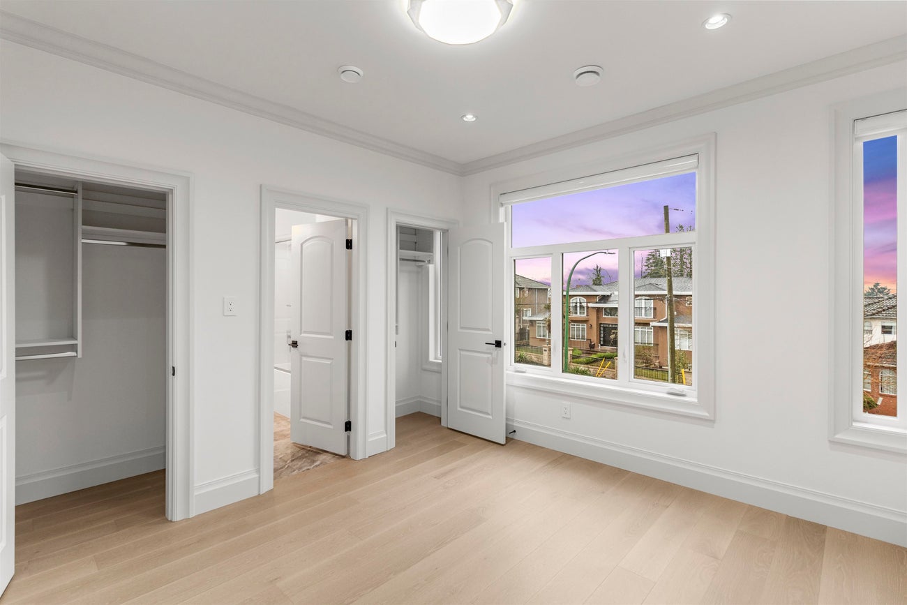 7165 Paulus Crescent - Montecito Single Family Residence for Sale, 9 Bedrooms (R2976808) #25