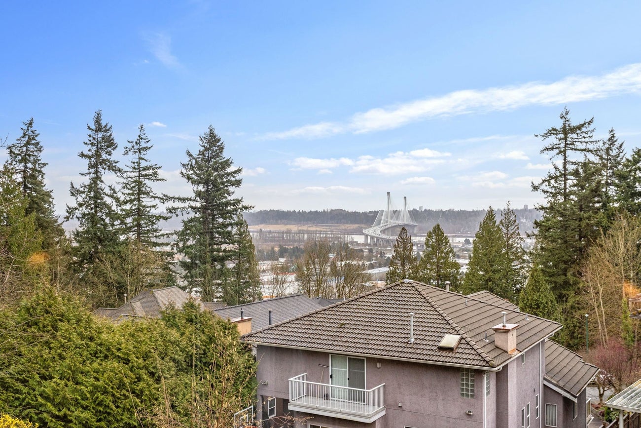 2274 Sorrento Drive - Coquitlam East Single Family Residence for Sale, 6 Bedrooms (R2980763) #23