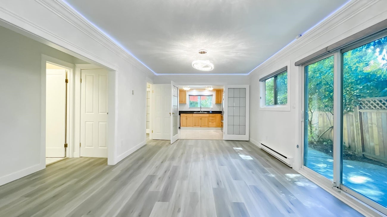 405 Dartmoor Drive - Coquitlam East Single Family Residence for Sale, 4 Bedrooms (R2980824) #9