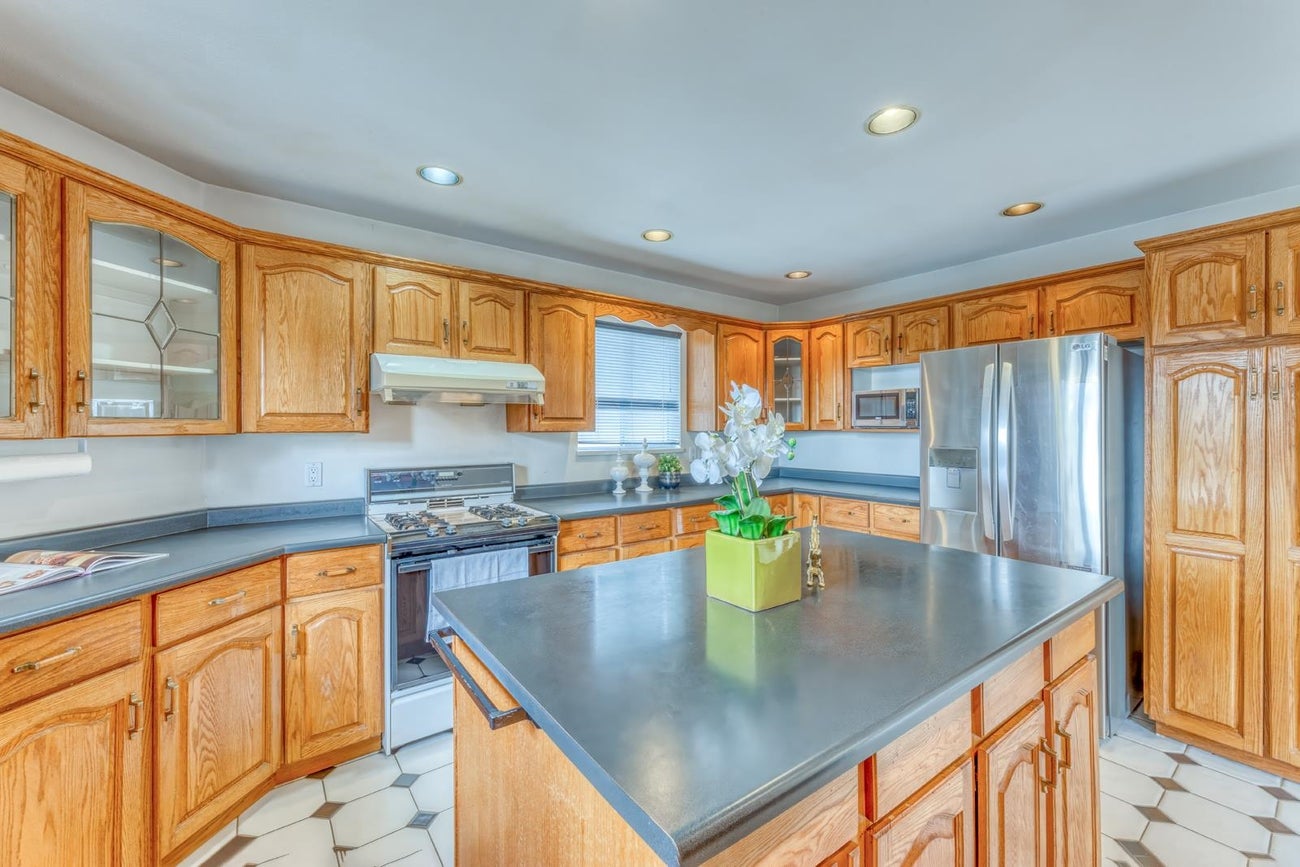 4930 Venables Street - Brentwood Park Single Family Residence for Sale, 8 Bedrooms (R2981199) #8