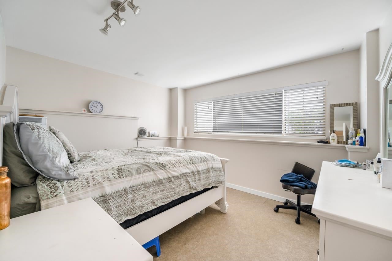 2902 Paul Lake Court - Coquitlam East Single Family Residence for Sale, 6 Bedrooms (R2981708)# - 12