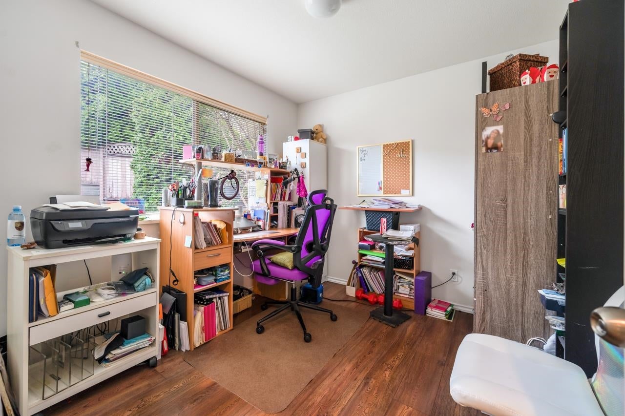 2902 Paul Lake Court - Coquitlam East Single Family Residence for Sale, 6 Bedrooms (R2981708)# - 28