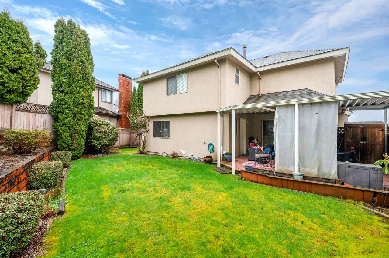 2902 Paul Lake Court - Coquitlam East Single Family Residence for Sale, 6 Bedrooms (R2981708)# - 33