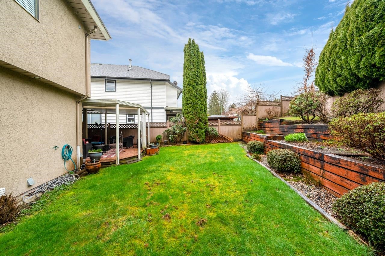 2902 Paul Lake Court - Coquitlam East Single Family Residence for Sale, 6 Bedrooms (R2981708)# - 34