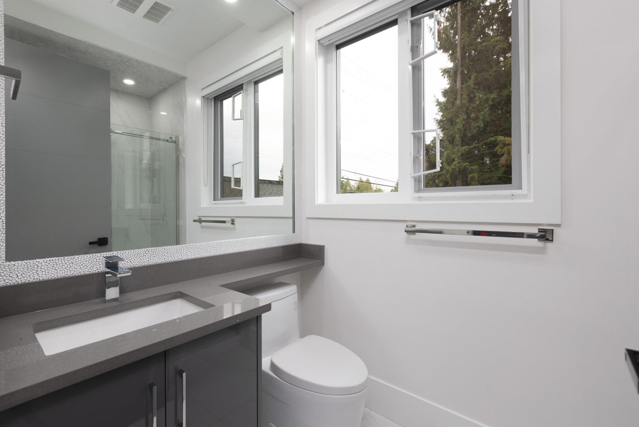 1693 Smith Avenue - Central Coquitlam Single Family Residence for Sale, 8 Bedrooms (R2982100) #24