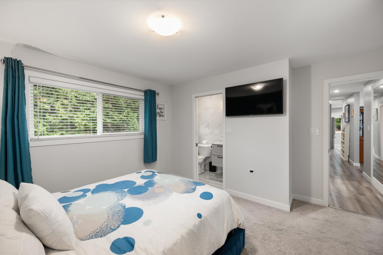 2416 Tolmie Avenue - Central Coquitlam Single Family Residence for Sale, 5 Bedrooms (R2984043) #21