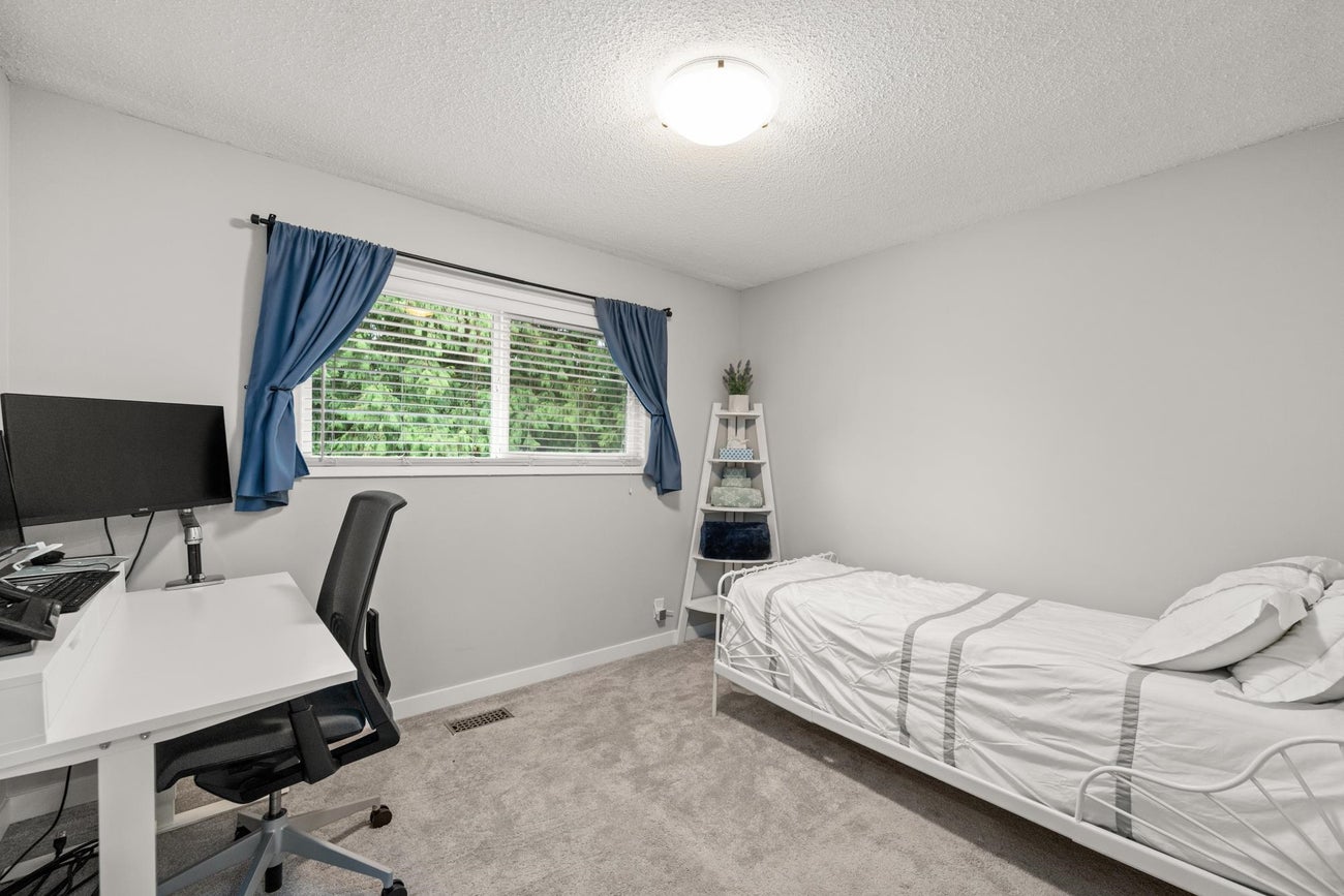 2416 Tolmie Avenue - Central Coquitlam Single Family Residence for Sale, 5 Bedrooms (R2984043) #24
