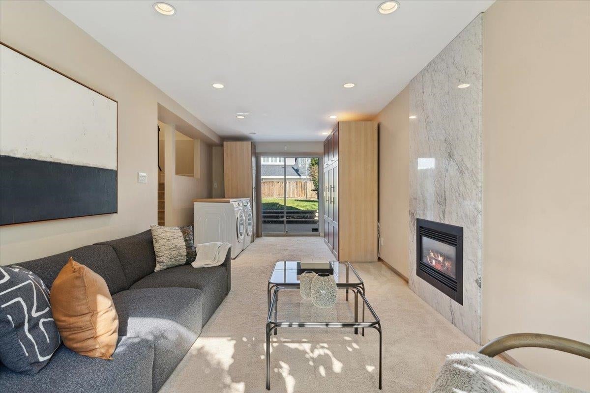 3913 Dundas Street - Vancouver Heights Single Family Residence for Sale, 5 Bedrooms (R2984155) #25