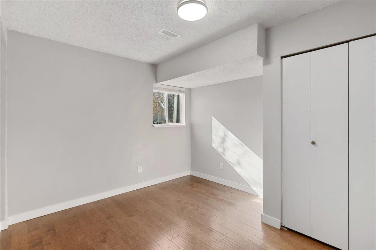 3913 Dundas Street - Vancouver Heights Single Family Residence for Sale, 5 Bedrooms (R2984155) #30