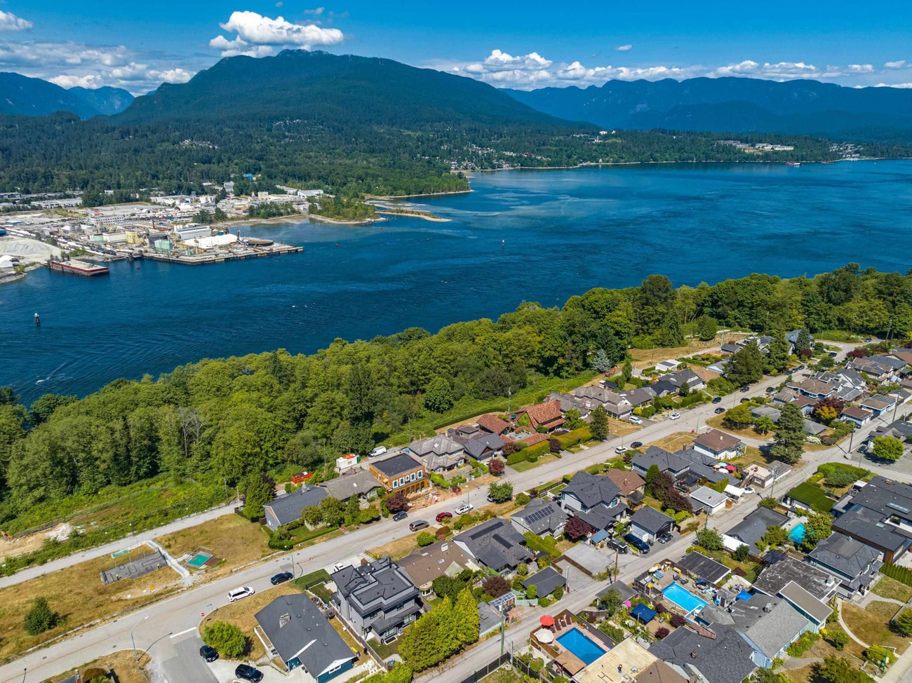 3970 Edinburgh Street - Vancouver Heights Single Family Residence for Sale, 3 Bedrooms (R2984770) #2