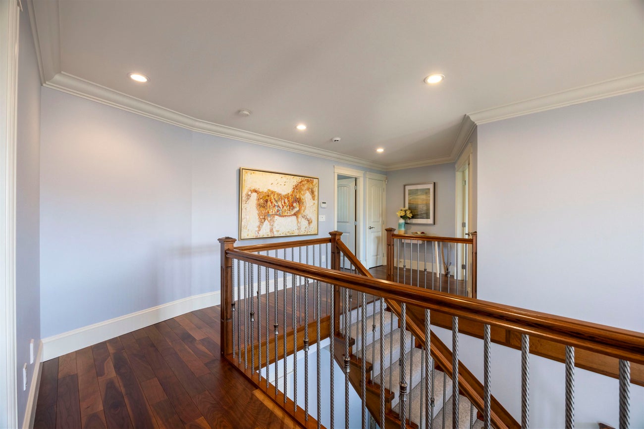 1059 Cornell Avenue - Central Coquitlam Single Family Residence for Sale, 6 Bedrooms (R2984892) #24