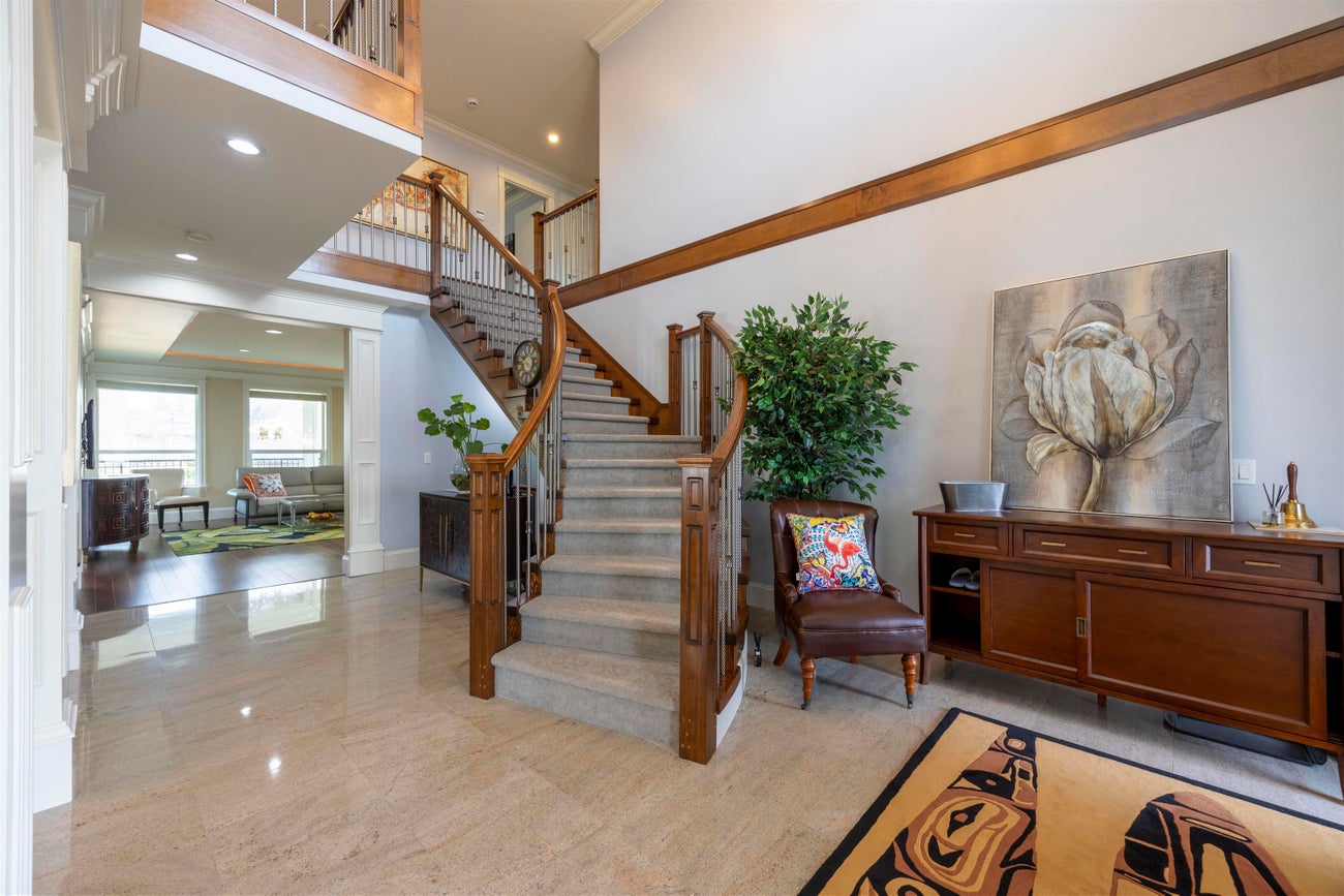 1059 Cornell Avenue - Central Coquitlam Single Family Residence for Sale, 6 Bedrooms (R2984892) #4