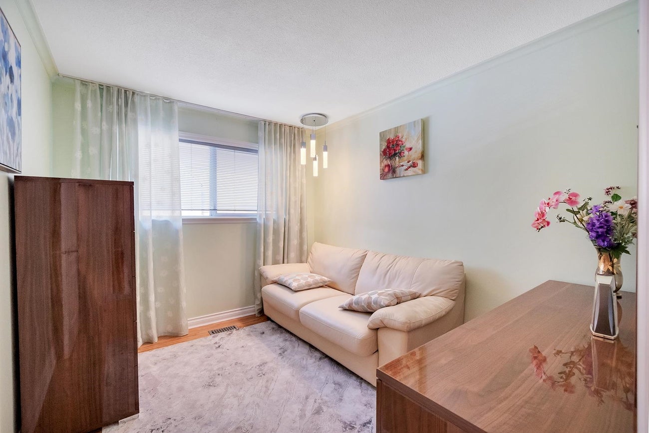 317 Gloucester Court - Coquitlam East Single Family Residence for Sale, 4 Bedrooms (R2985710) #22