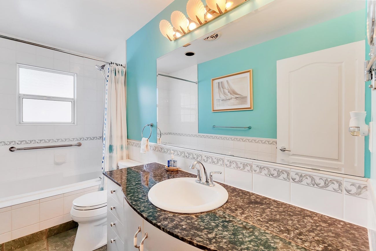 317 Gloucester Court - Coquitlam East Single Family Residence for Sale, 4 Bedrooms (R2985710) #23
