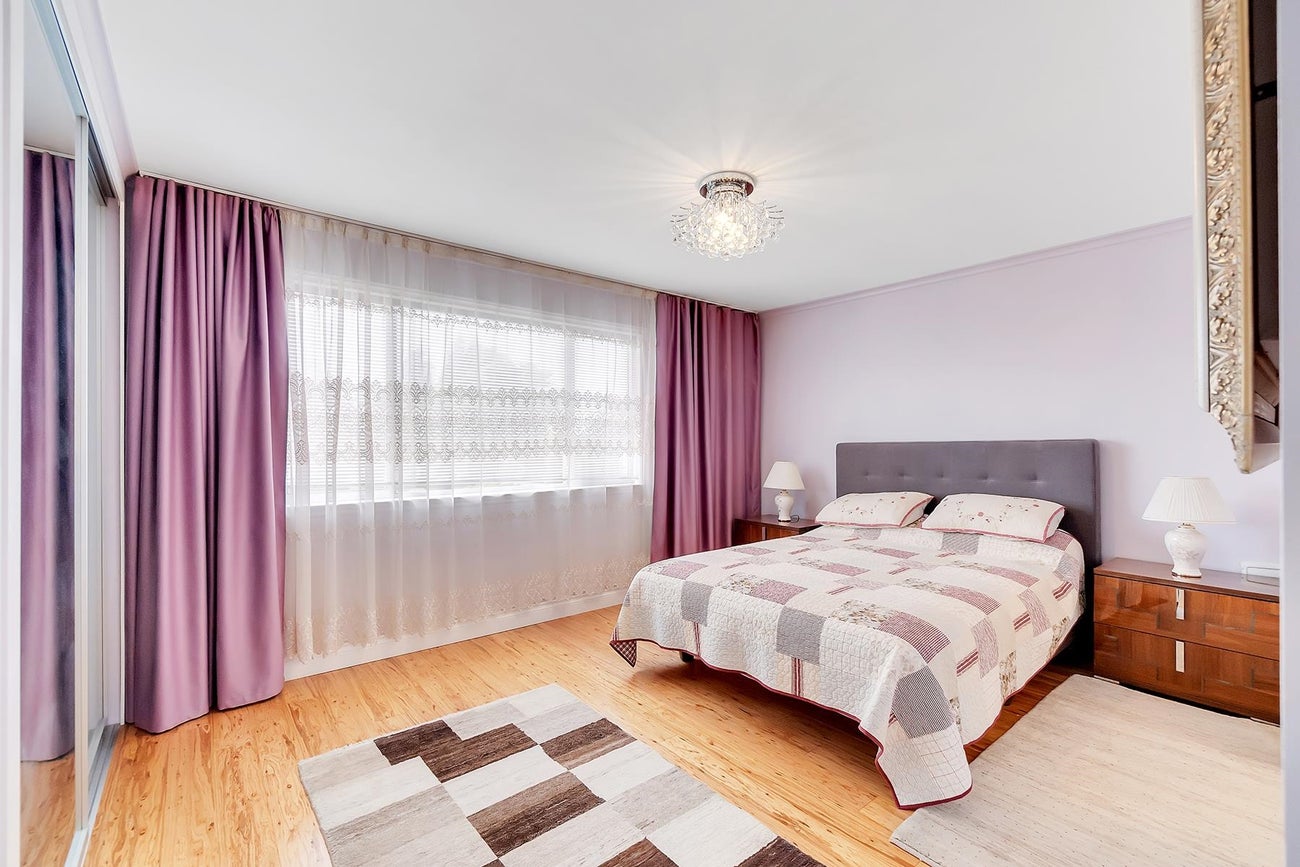 317 Gloucester Court - Coquitlam East Single Family Residence for Sale, 4 Bedrooms (R2985710) #24