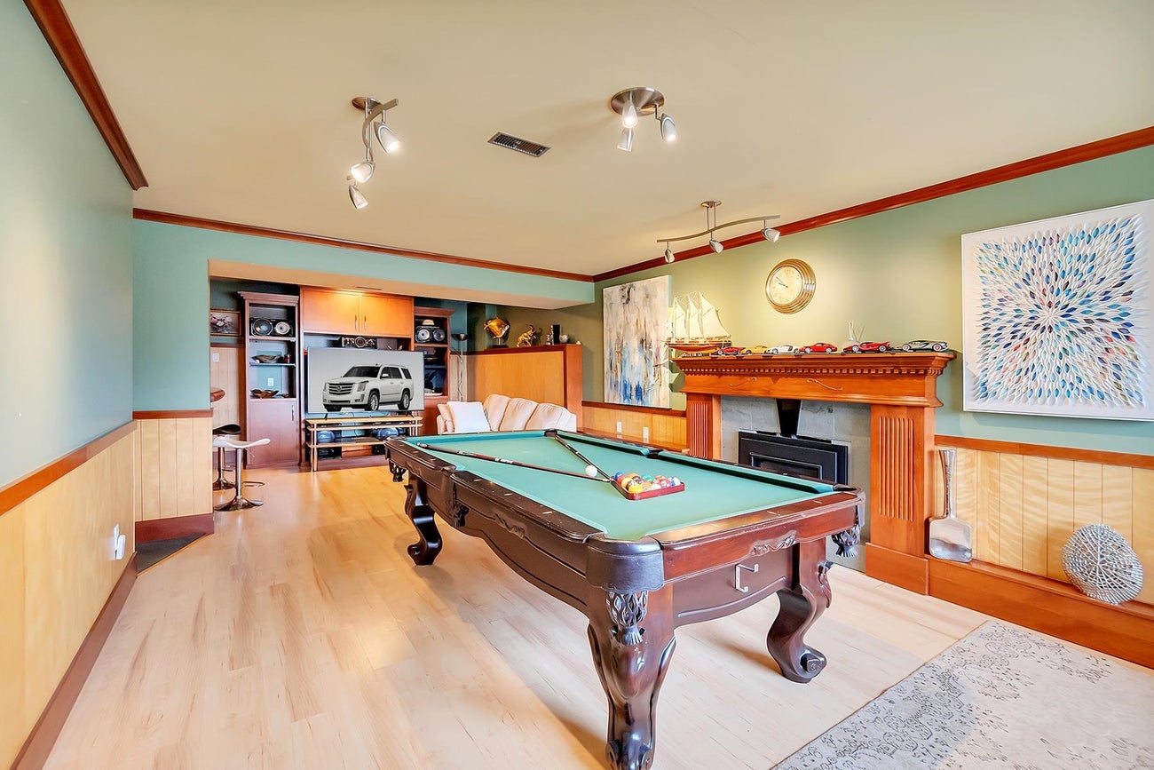317 Gloucester Court - Coquitlam East Single Family Residence for Sale, 4 Bedrooms (R2985710) #5