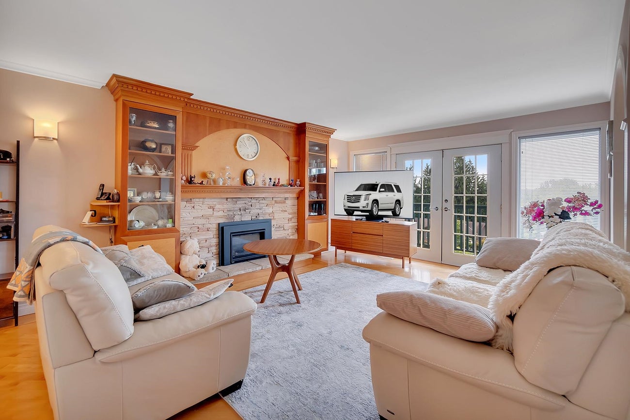 317 Gloucester Court - Coquitlam East Single Family Residence for Sale, 4 Bedrooms (R2985710) #9