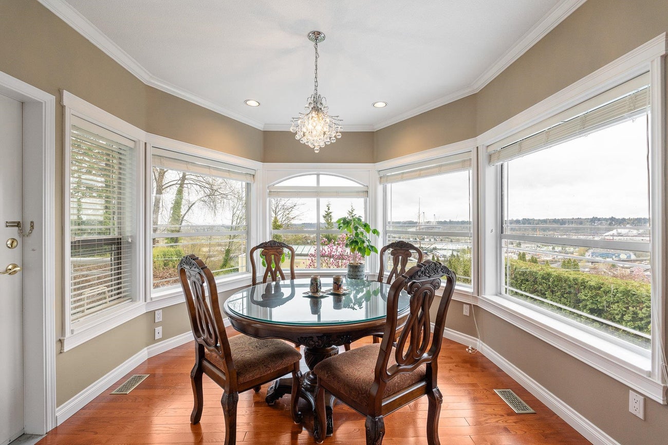 2262 Sorrento Drive - Coquitlam East Single Family Residence for Sale, 6 Bedrooms (R2986531) #14