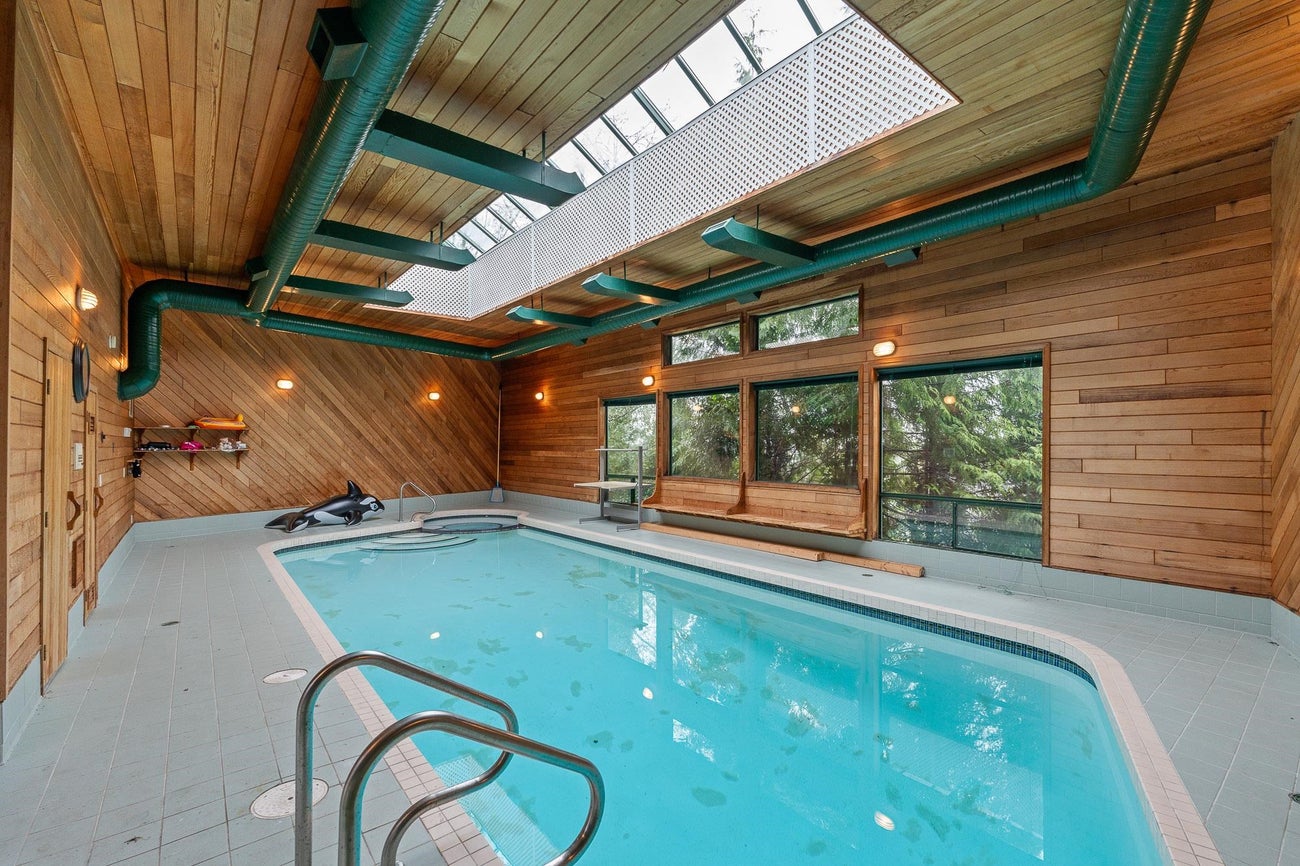 2262 Sorrento Drive - Coquitlam East Single Family Residence for Sale, 6 Bedrooms (R2986531) #1